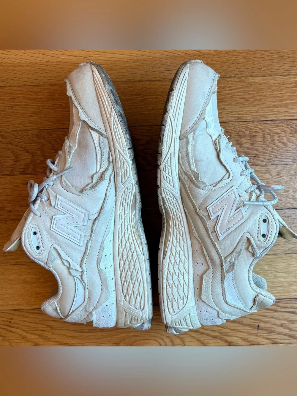 Men’s New Balance Protection Pack in Sandstone.  Good condition.  Size 10